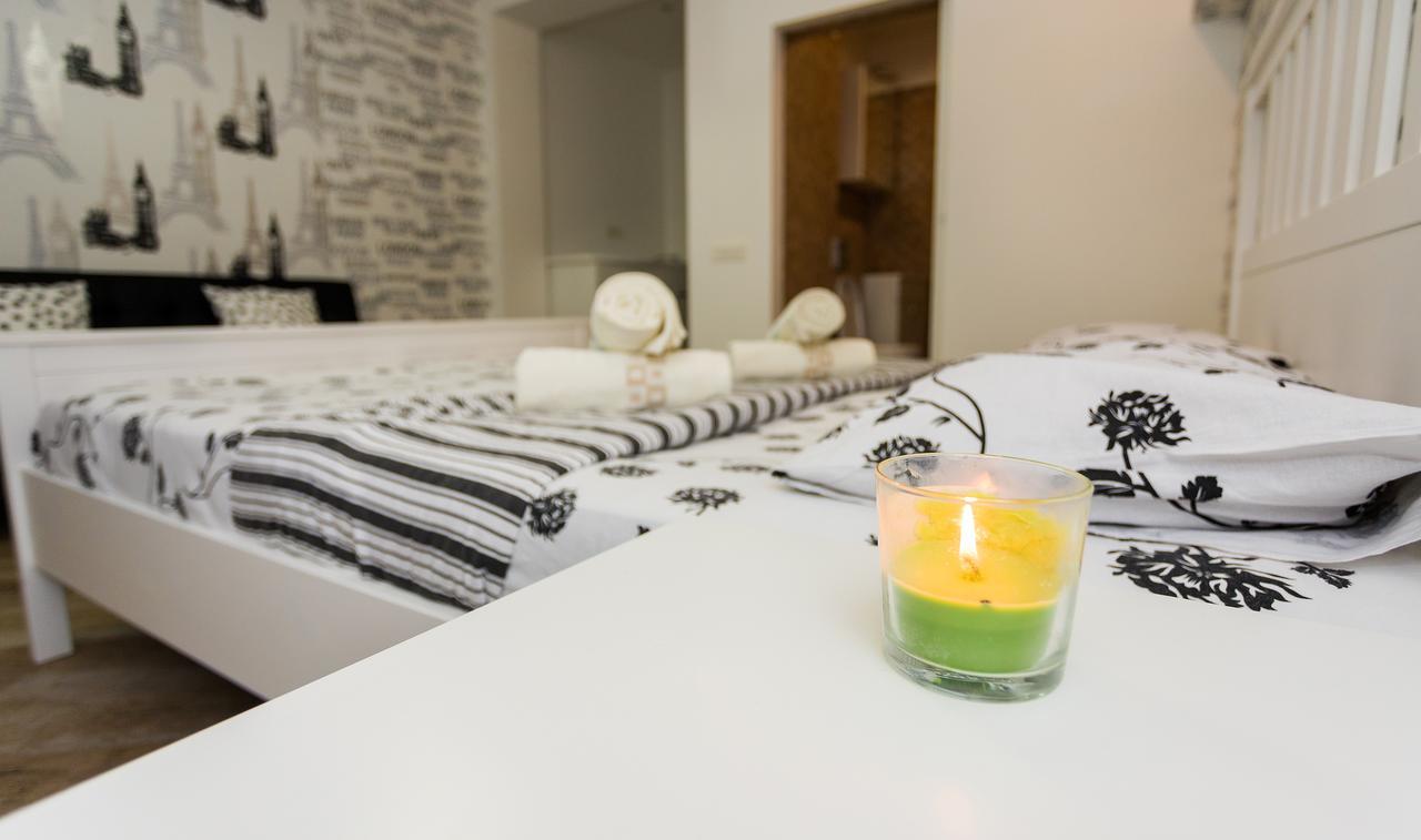 Imperial City Center - 1 Bedroom Apartment Bucarest Esterno foto